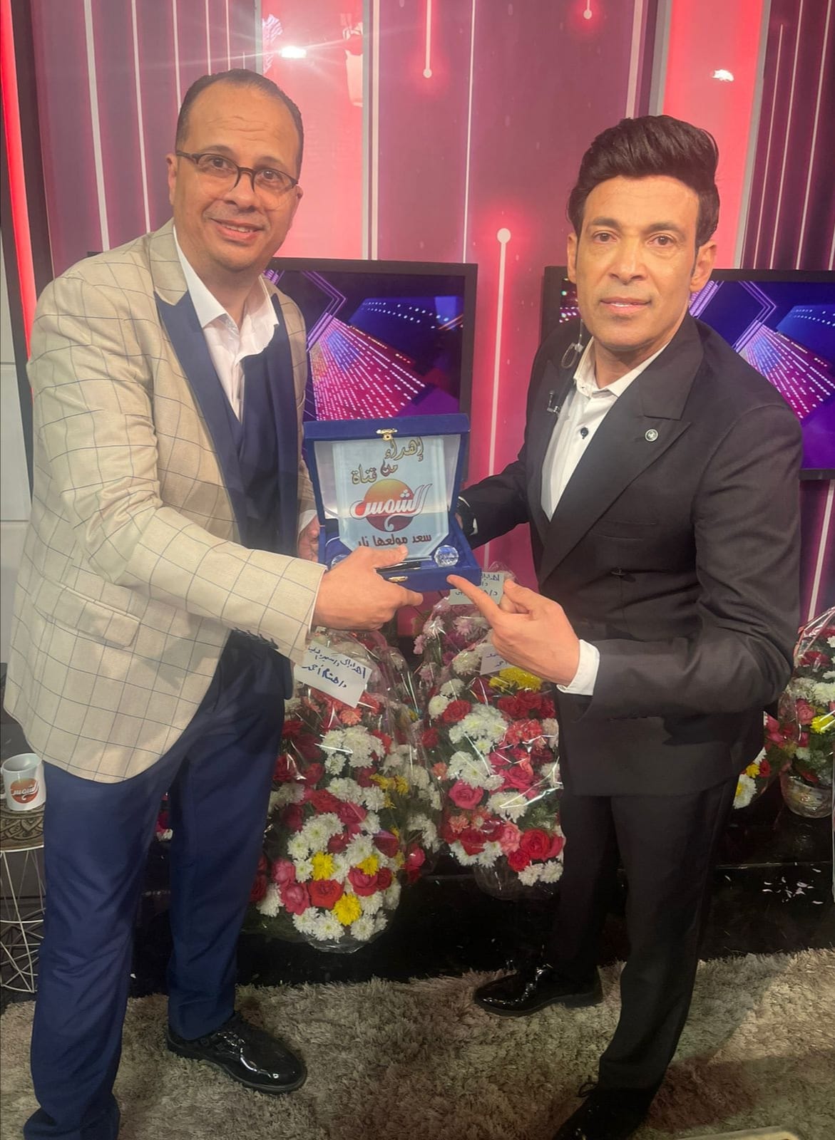 سعد الصغير يستضيف نجمة الدوم تمارا عماد ويكرم مدير فرقته 