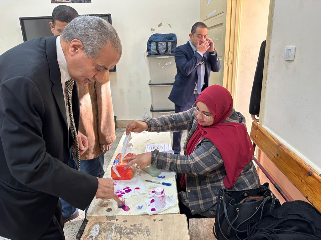 الدكتور  علي المصيلحي وزير التموين والتجارة الداخلية يشارك في الانتخابات الرئاسية