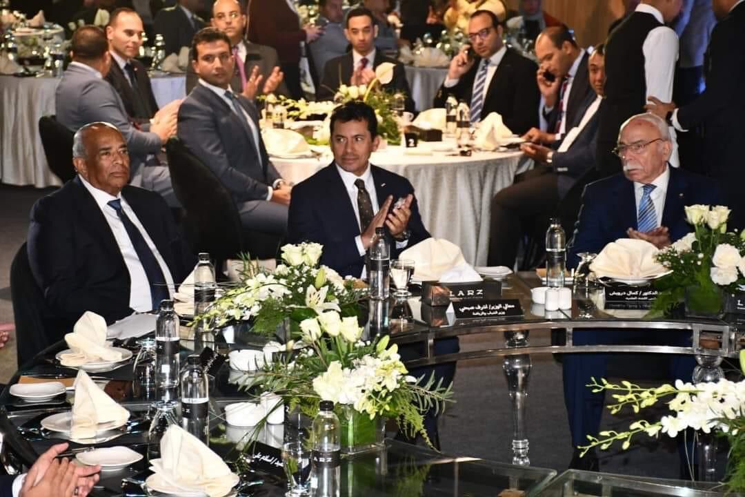 “لارز” للتطوير العمراني توقع بروتوكول تعاون مع وزارة الشباب والرياضة لدعم المشروعات الرياضية