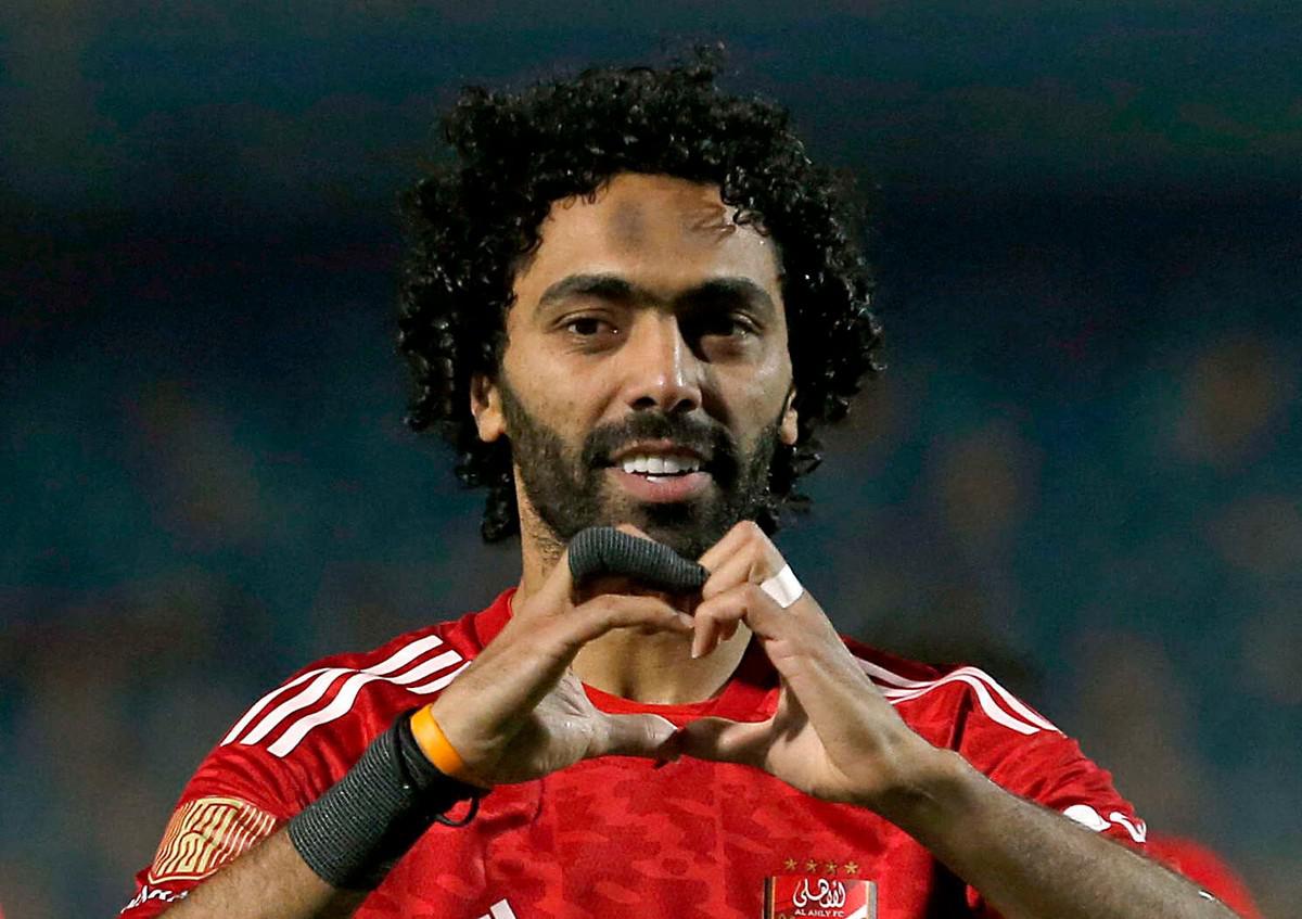 السوبر المصري حسين الشحات: النادي الأهلي لديه تحديات وجماهيره تطالبنا بالبطولات دائما