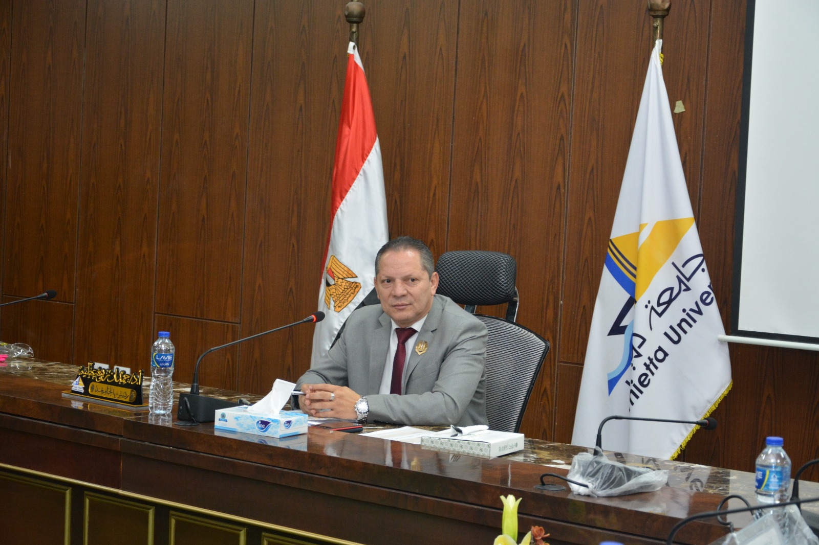 إنعقاد مجلس جامعه دمياط برئاسه دكتور. حمدان ربيع