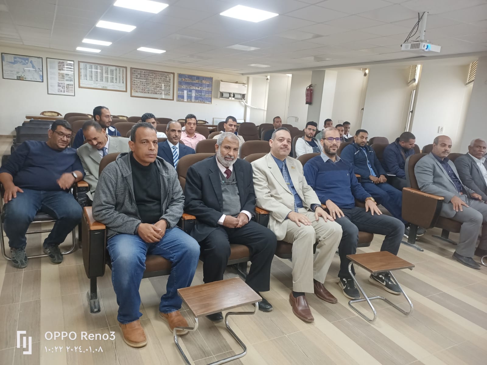 قسم الجيولوجيا بكلية العلوم جامعة أسوان ينظم دورة تدريبية بالتعاون مع شركة الشلاتين للثروة المعدنية