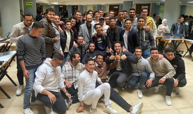 الجامعة المصرية الروسية تعلن أسماء الطلاب المكرمين بدورة الإلكترونيات