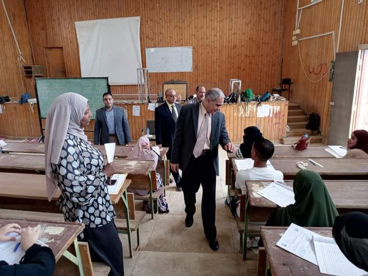 جامعة أسوان: امتحانات الفصل الدراسي الاول تسير بشكل منتظم دون وجود شكاوي