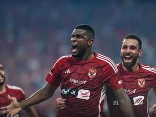 موديست بثنائية يقود الأهلي للفوز على سموحة ودياً