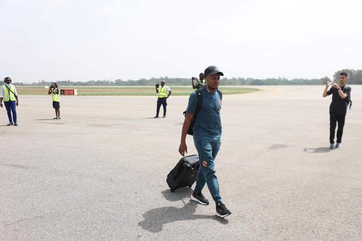 إعتذار وبيان رسمي من شركة مصر للطيران بشأن طائرة النادي الأهلي