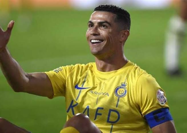 الدوري السعودي: أول تحرك سعودي ضد “رونالدو” عقب واقعة الشباب والنصر