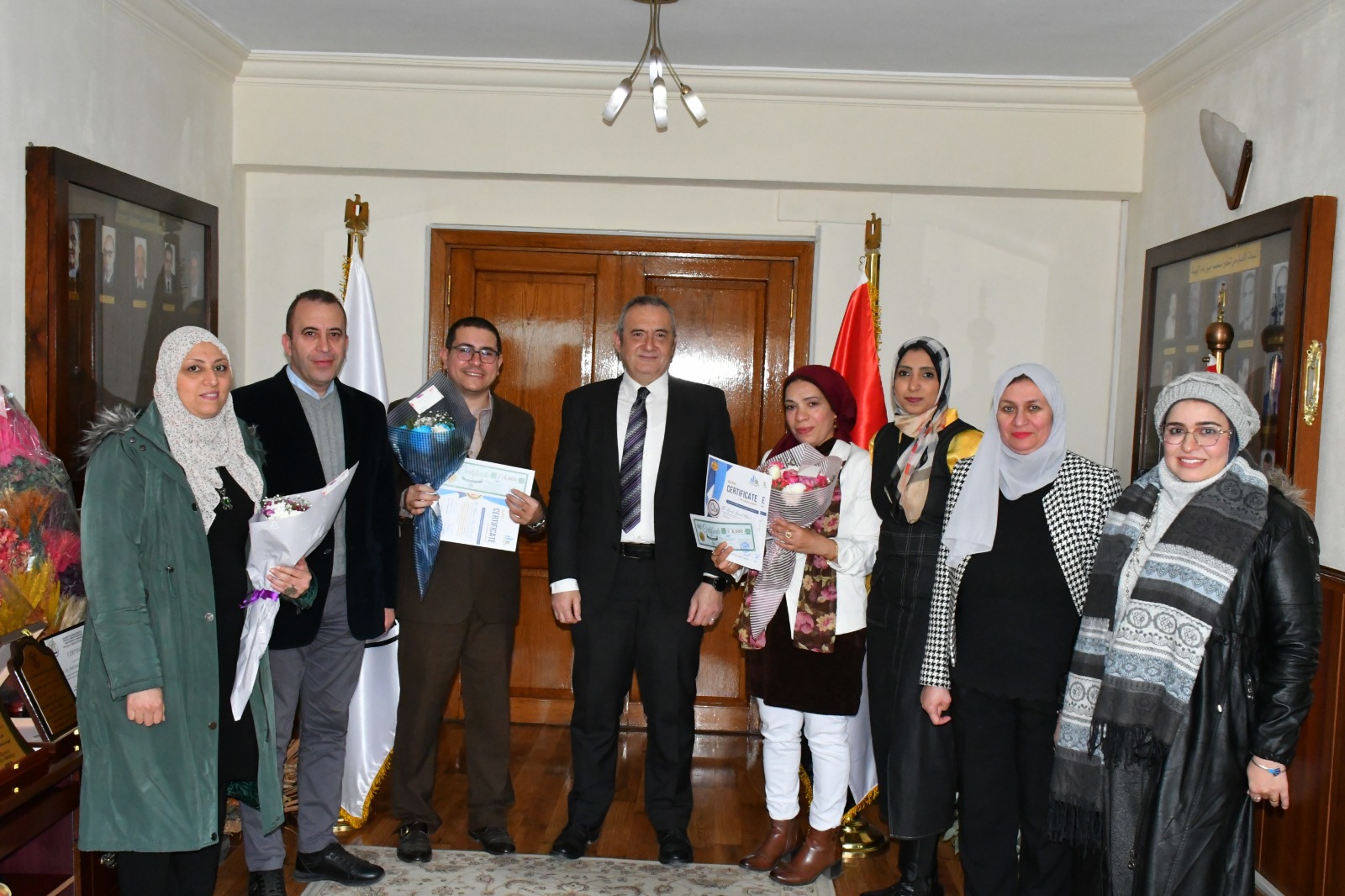 المستشفيات التعليمية تكرم الفائزين فى مسابقة التميز فى النشر العلمى الدولى الأولى