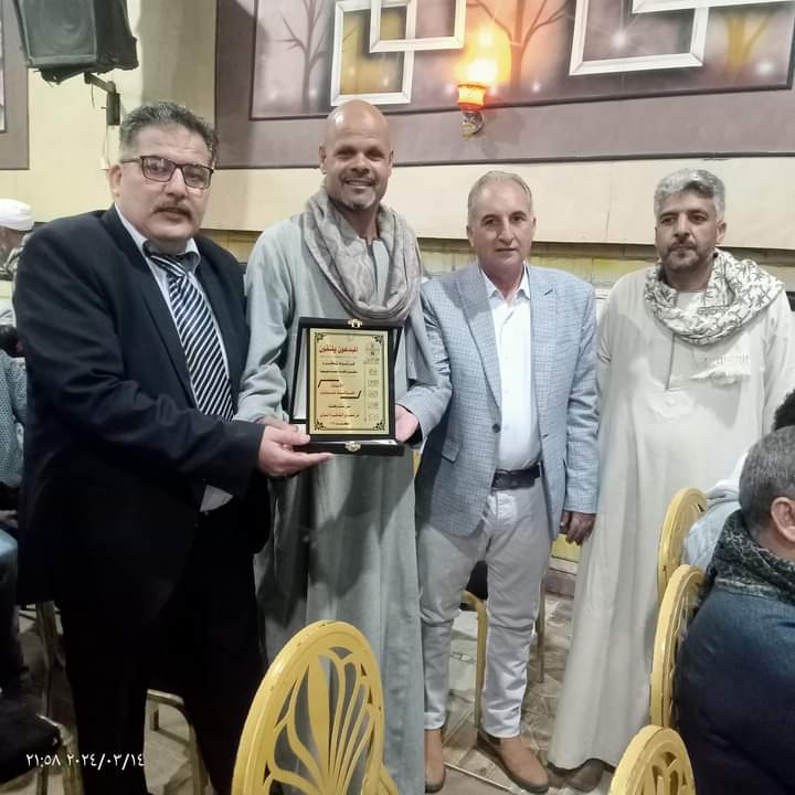 فرشوط تكرم سفراءها من المبدعين بمختلف المجالات