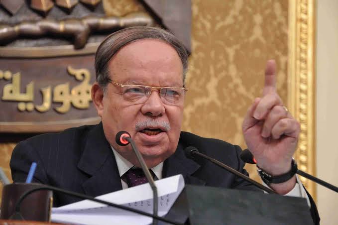 وزير التعليم العالي ينعي الدكتور أحمد فتحي سرور 