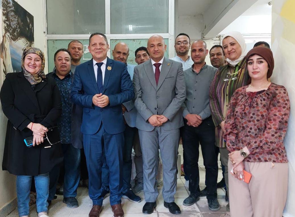 رئيس جامعة دمياط يجتمع بأعضاء هيئة التدريس ويقوم بزيارة مدينة الأثاث لتقديم التعاون والدعم لصناعة الأثاث بدمياط