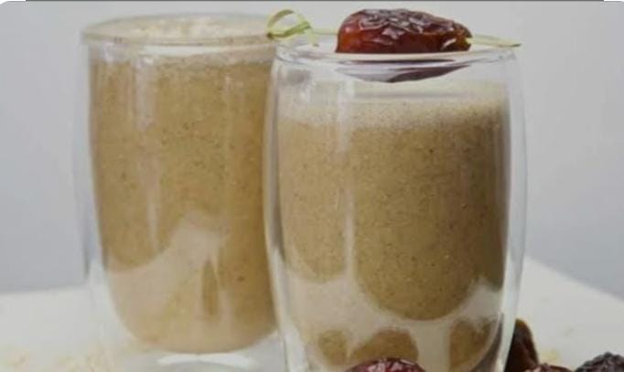 التمر بالحليب يساعد على بناء وتقوية العضلات