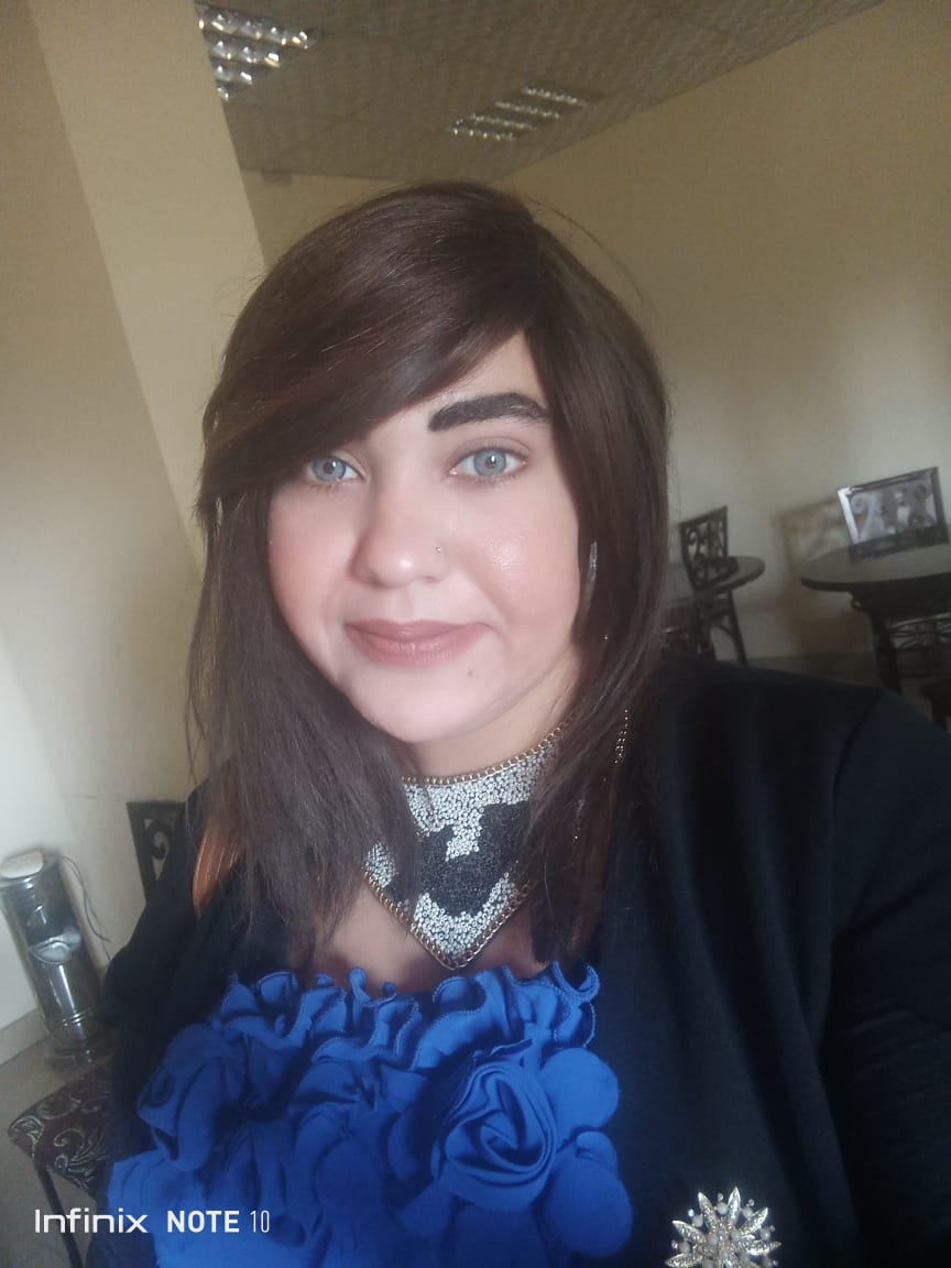 والعشقُ صعب، وحُبِى جدِىّ وليس هزل