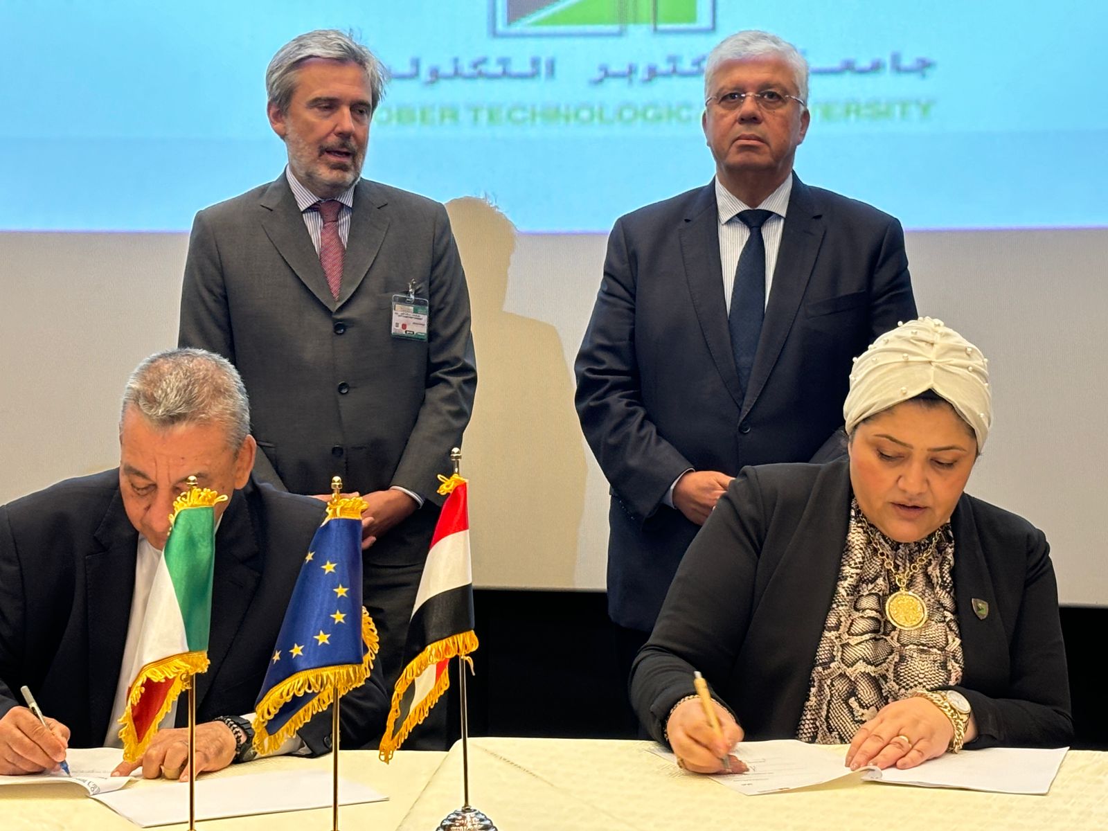 وزير التعليم العالي والسفير الإيطالي بالقاهرة يشهدان توقيع مذكرتي تفاهم بين جامعتين تكنولوجيتين وكُبرى المعاهد التقنية الإيطالية