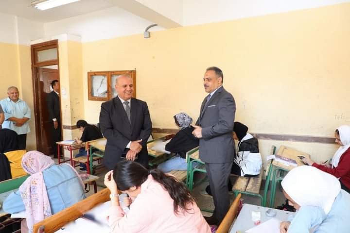 محافظ_الشرقية يتفقد لجان امتحانات الثانوية العامة بمدينة الزقازيق