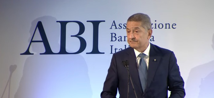 البنك المركزي الإيطالي يتوقع نمو الناتج المحلي الإجمالي بـ0.3% في الربع الثاني من 2024