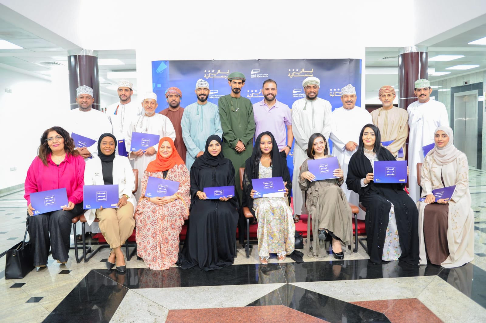 عروض سينمائية شيقة وتدريبات عملية في فن الإخراج السينمائي 