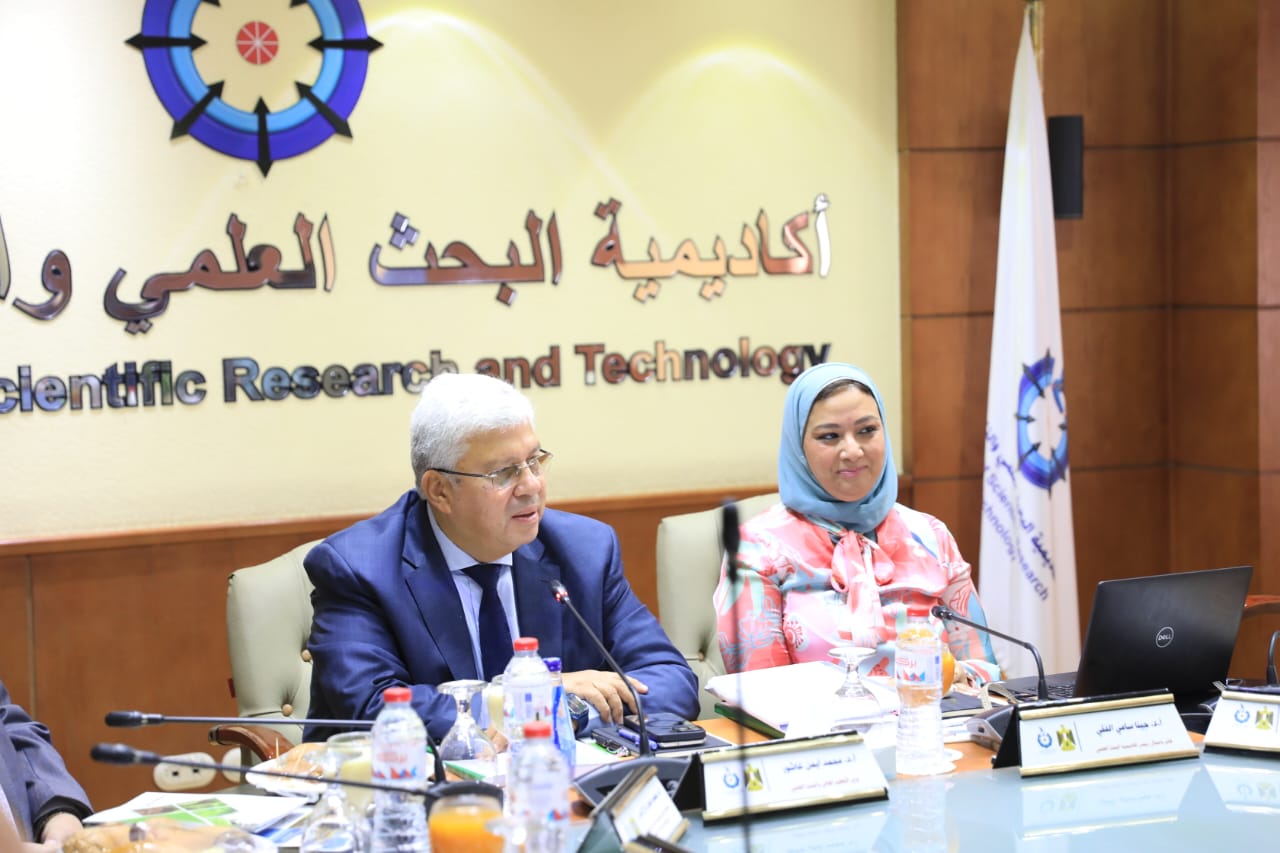 مجلس أكاديمية البحث العلمي والتكنولوجيا يعلن أسماء الفائزين بجوائز الرواد والمرأة لعام 2023