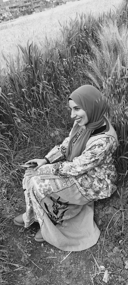 ابتسامه ذهبت وسط الغيوم غيوم الظلام