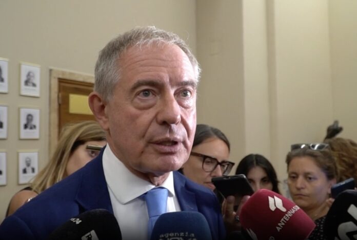 هل تهدد سياسات حكومة ميلوني صناعة السيارات في إيطاليا وزير يجيب 