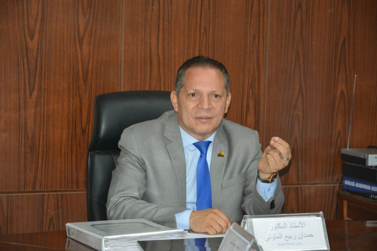 انعقاد مجلس شئون خدمة المجتمع وتنمية البيئة بجامعة دمياط