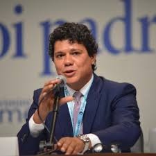 “ريميني” بأيدٍ مصرية ومشاركة عربية واسعة