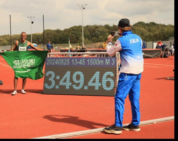 لاعب سعودي يسجل رقم عالمي جديد في بطولة العالم لألعاب القوى بالسويد 
