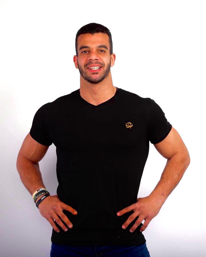 بعد “جولة أخيرة” مهاب صالح ينضم  ل ” 220 يوم ” مع كريم فهمي