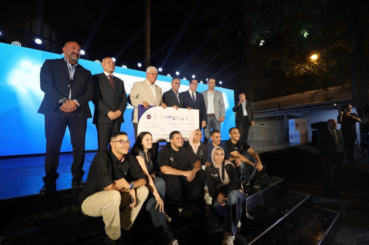 جامعة القاهرة تحصد العديد من الجوائز في مسابقة قادة الأنشطة الطلابية 