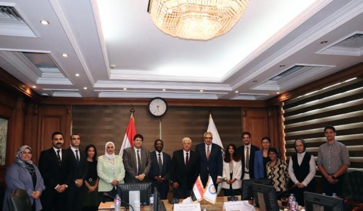 وزير التعليم العالي يبحث سُبل تعزيز التعاون مع وفد منظمة العمل الدولية