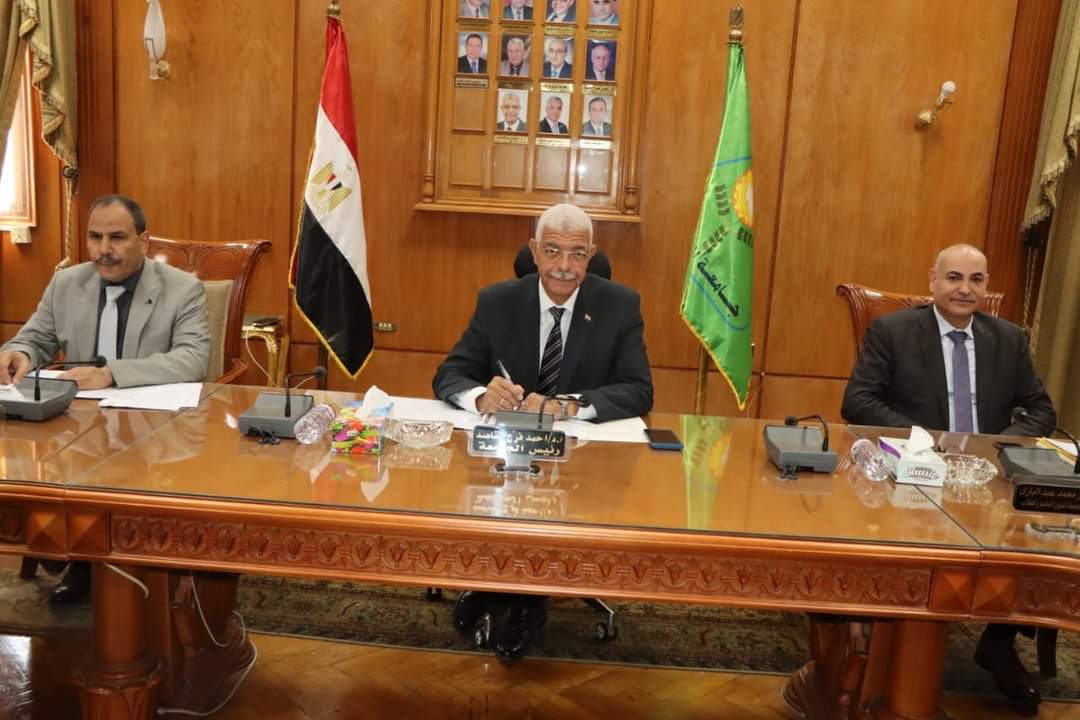 مجلس جامعة المنوفية يقدم الشكر لرئيس الوزراء لصدور قرار إنشاء معهد الأورام