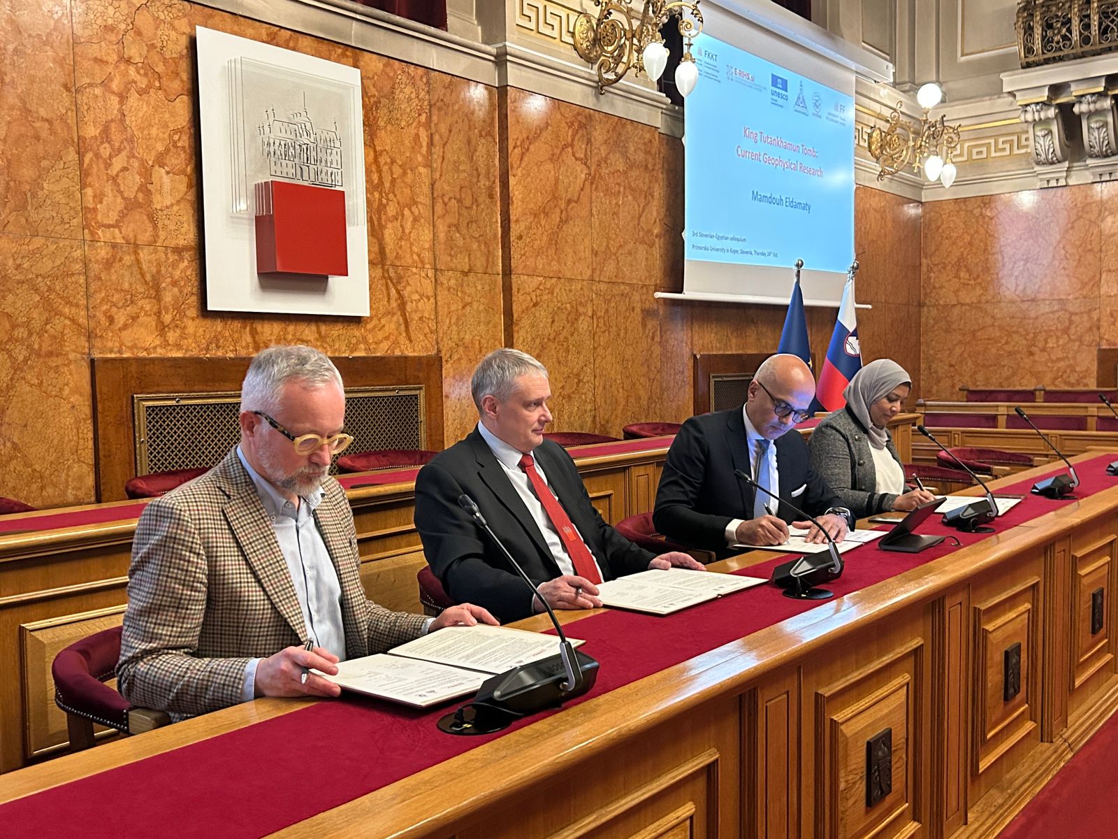 خلال زيارته لسلوفينيا رئيس جامعة عين شمس يوقع مذكرة تفاهم مع جامعة ليوبليانا 