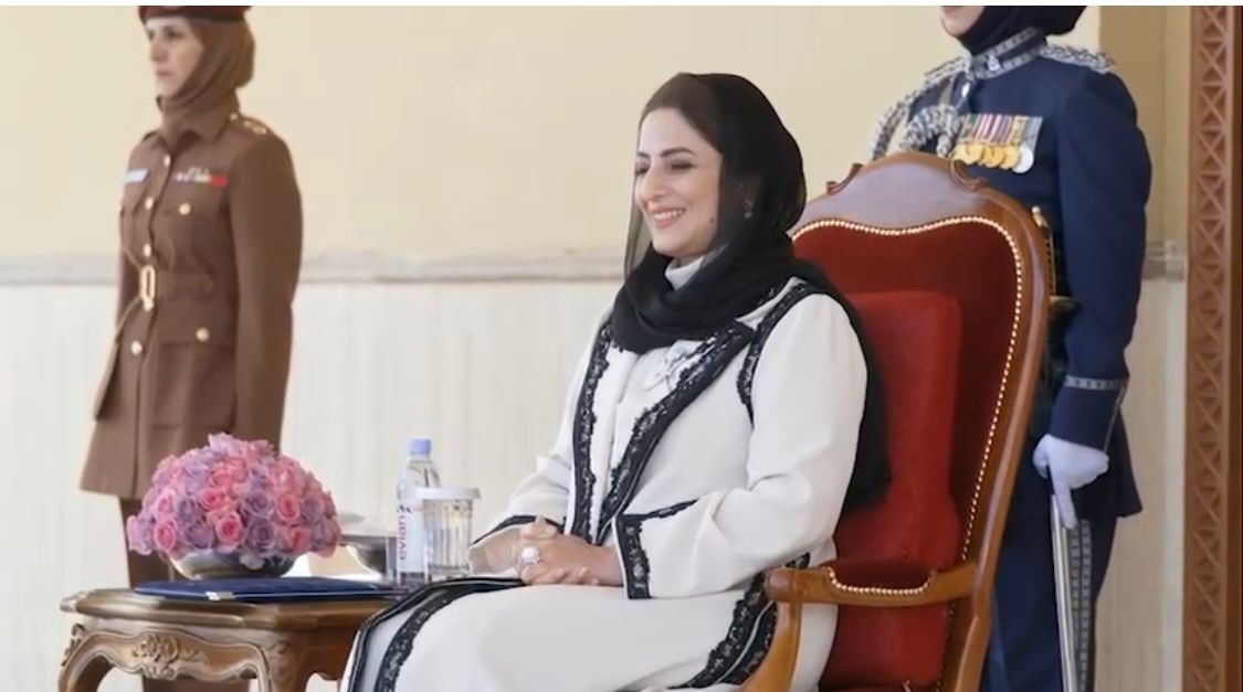 شمس بلادى أغنية بمناسبة يوم المرأة العمانى