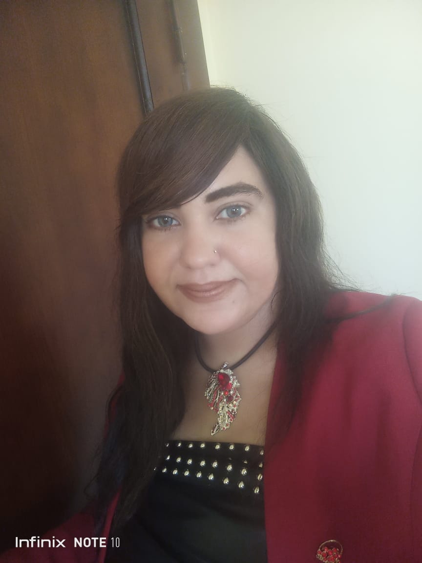 وضفائِرِى تشهد عليكَ يُوم كبُرتُ سِنِينَ عِدة أمام مِنكَ فِى هِدُوء