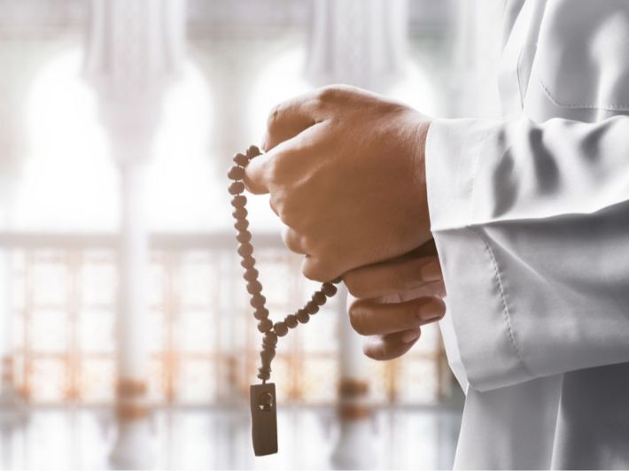 التسبيح عبادة خفيفة والأجر عظيم