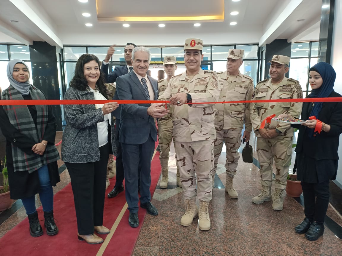 انطلاق فعاليات الندوة التثقيفية الحادية والثمانون التي تنظمها قوات الدفاع الشعبي والعسكري لتعزيز الإنتماء والولاء لدي الطلاب بجامعة أسوان