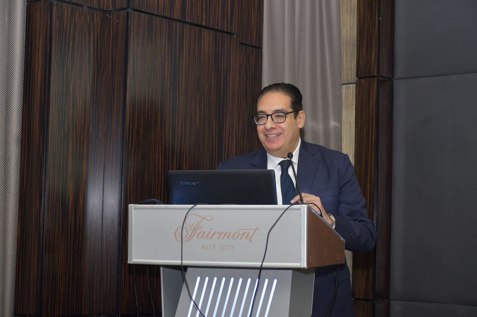 رئيس جامعة القاهرة يشارك في الملتقى المصري الإيطالي عن المناخ وتأثيراته على الصحة والهجرة