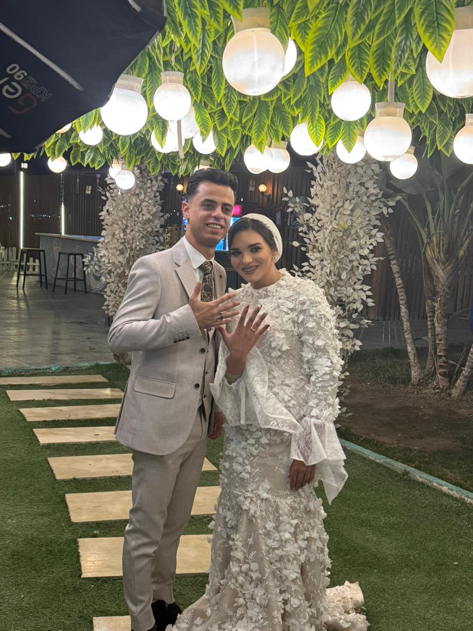 تهنئة بالخطوبة السعيده….ألف مبروك للعروسين