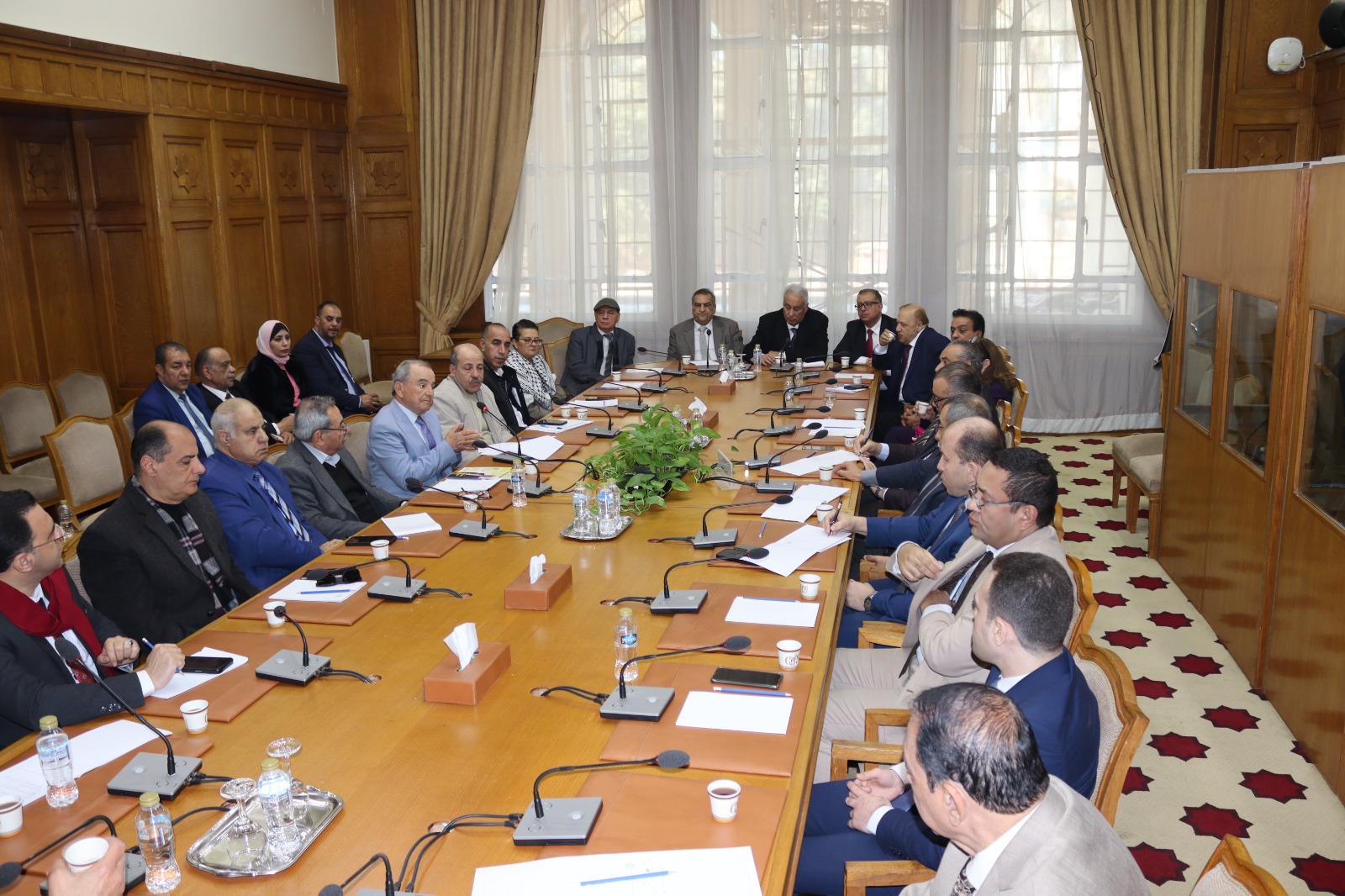 الأطباء العرب ضمن وفد الائتلاف العربي لمناهضة الاستعمار والإستيطان بجامعة الدول العربية