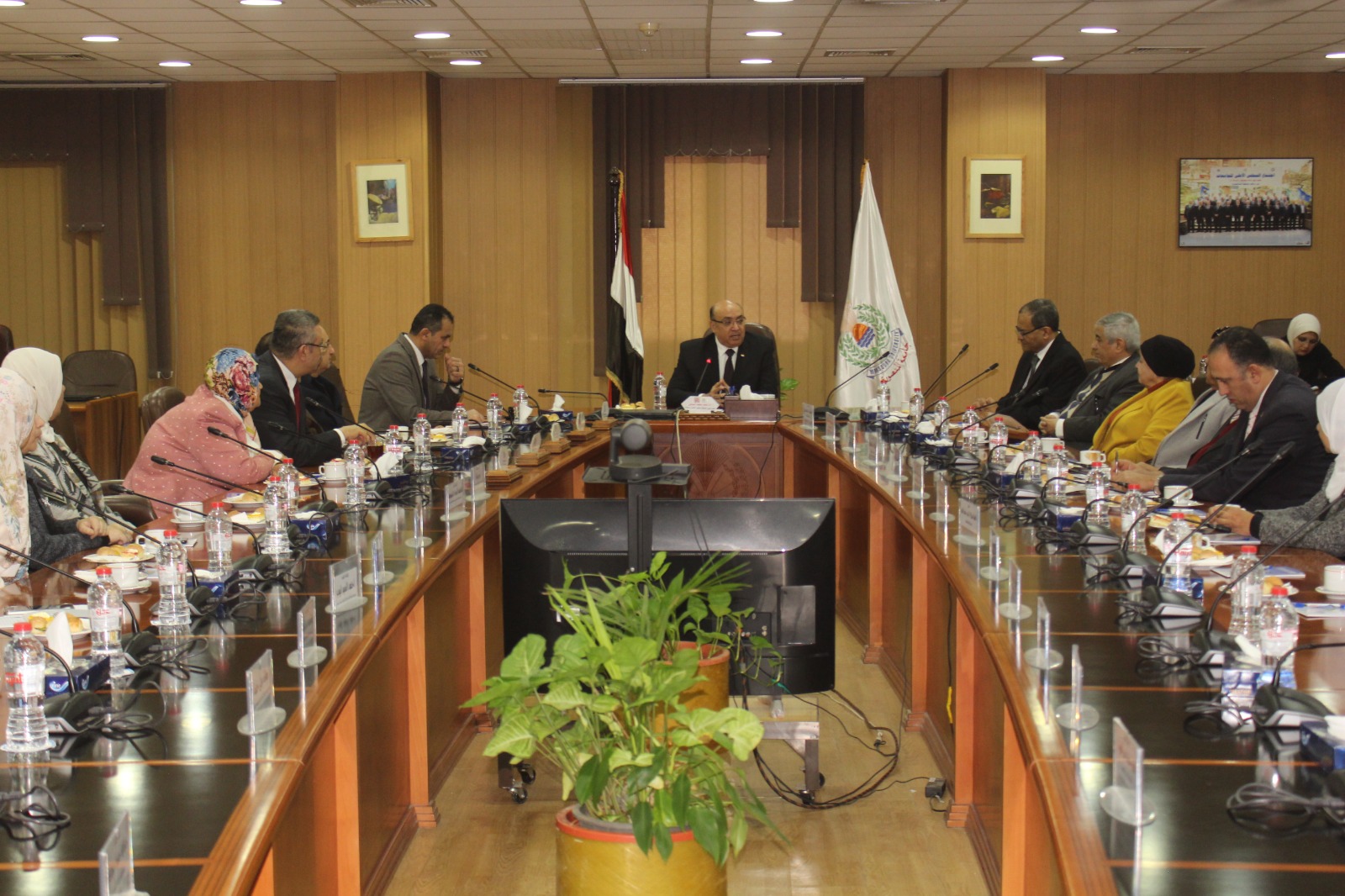 جامعة المنصورة تستقبل فرقا من الهيئة القومية لضمان جودة التعليم لإعتماد عدد من البرامج والكليات