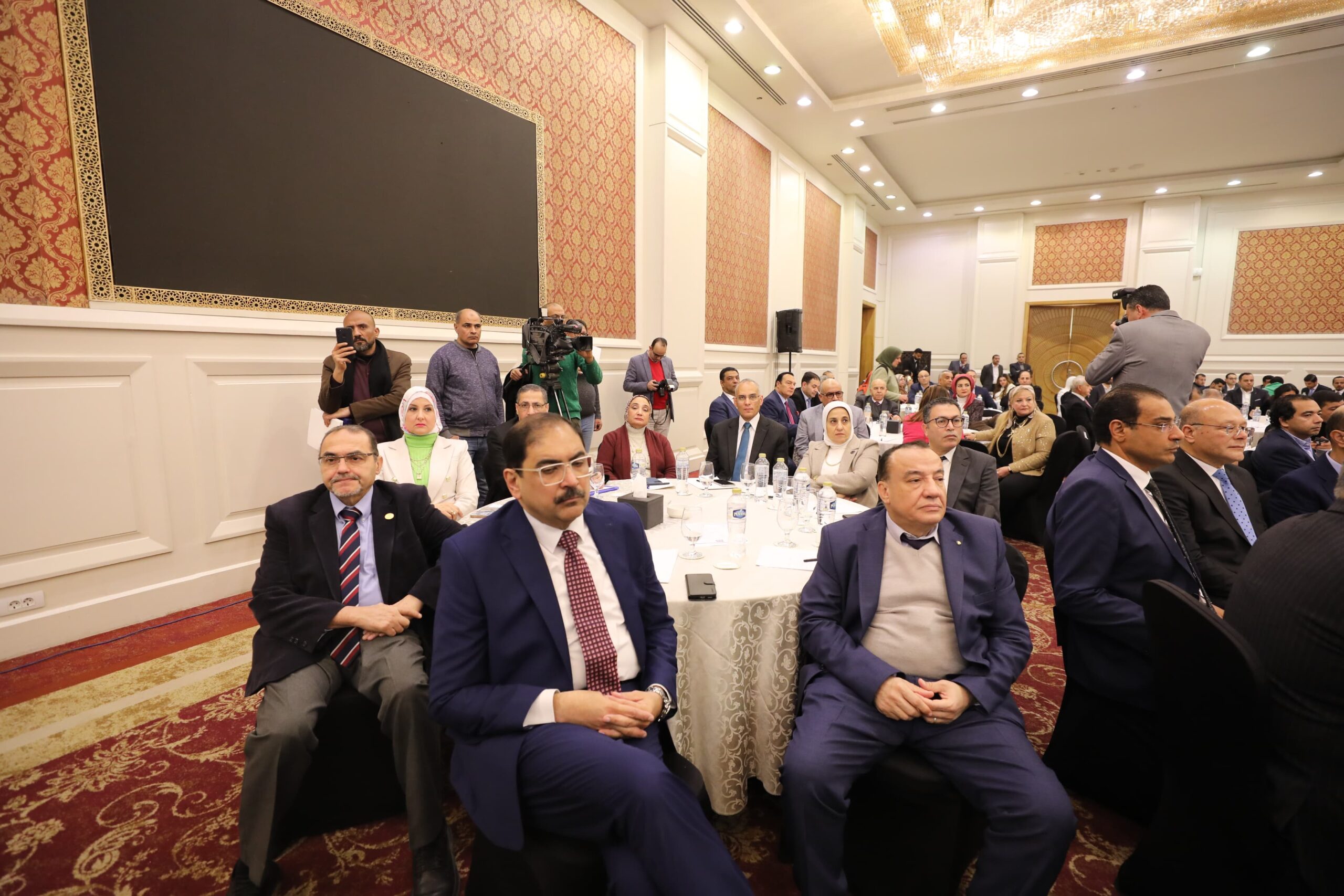 التعليم العالي: انطلاق برنامج إعداد قادة الشباب العربي في الابتكار وريادة الأعمال بجامعة الشارقة