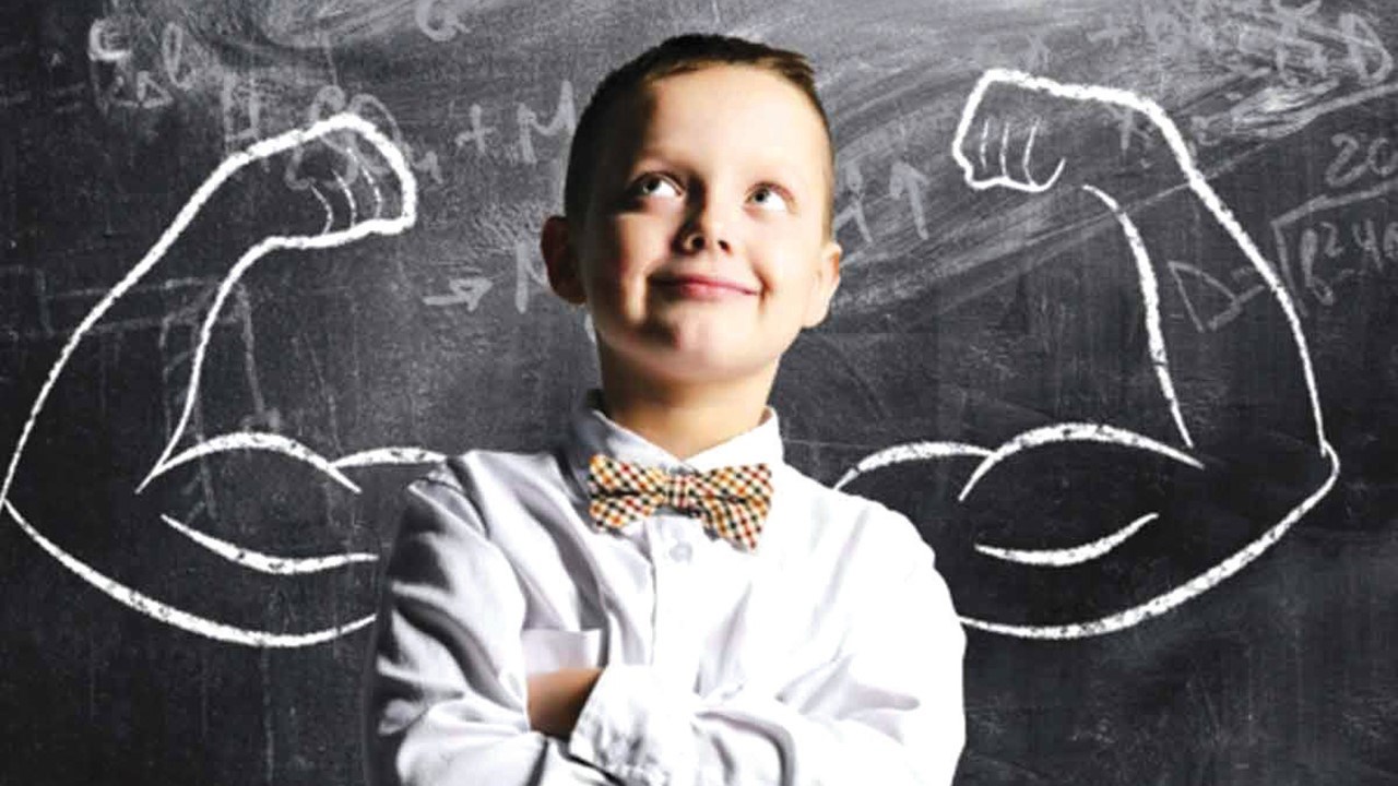 مفاتيح التربية الإيجابية .. كيف نصنع قادة المستقبل ؟