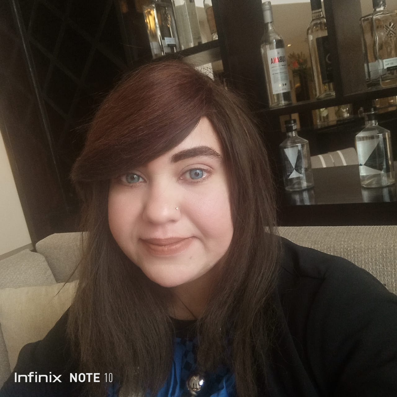 جعلُونِى رمزاً كملِكة جلست على عرش الكلمات