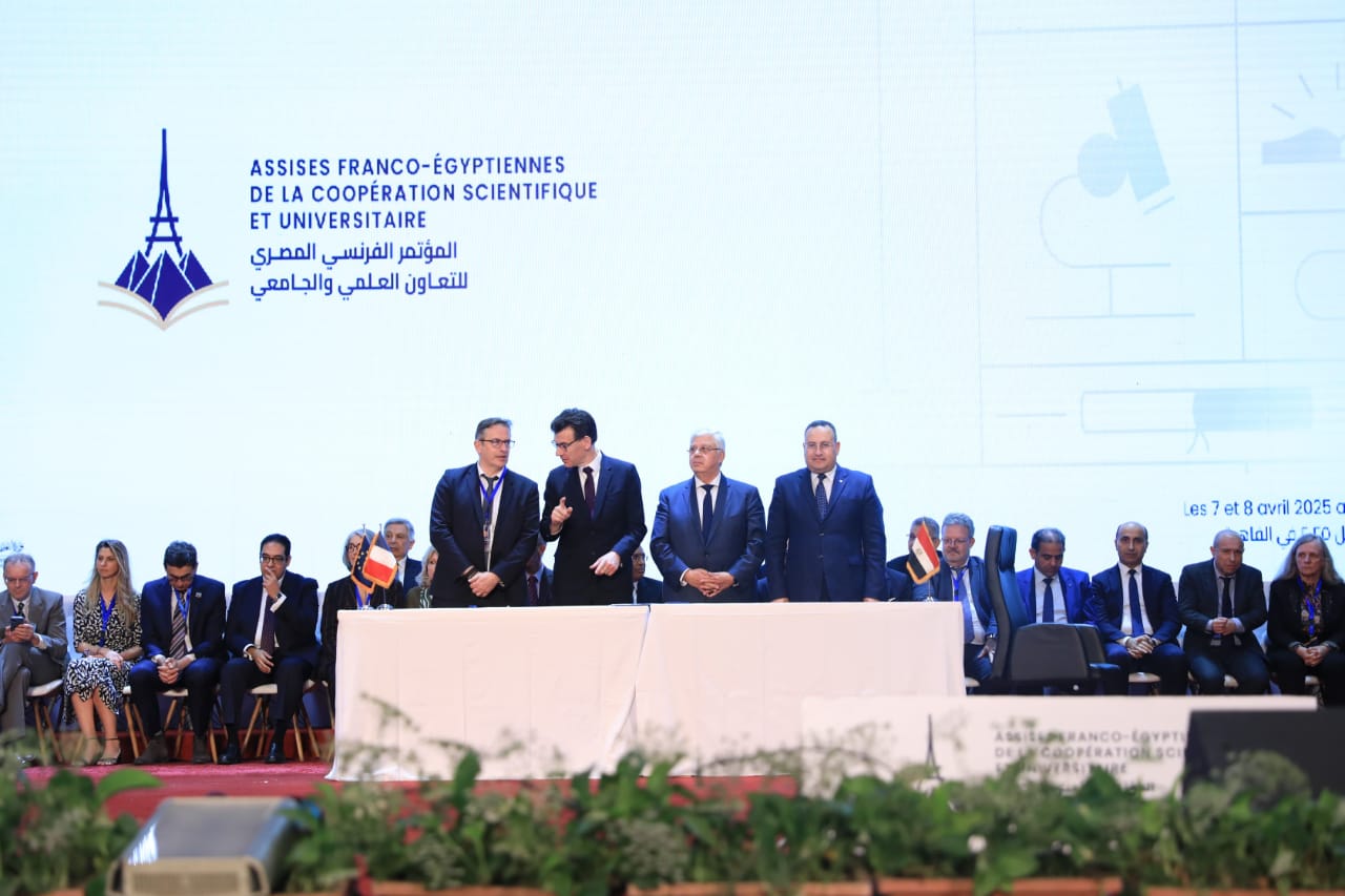 بروتوكول تعاون بين جامعتي دمنهور والسوربون الجديدة لتعزيز الشراكة العلمية والبحثية