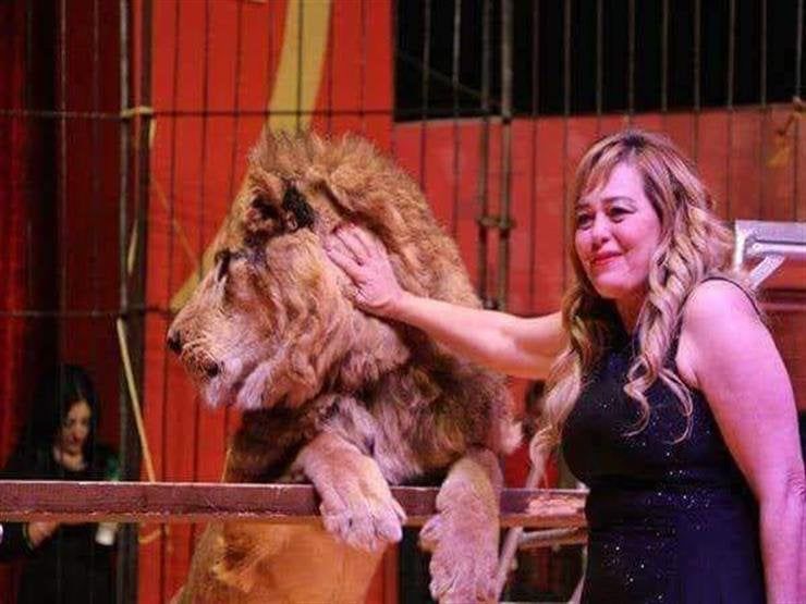 فاتن الحلو تكشف عن تجربتها في دار كبار الفنانين: دهب وكاميليا سندي في الحياة