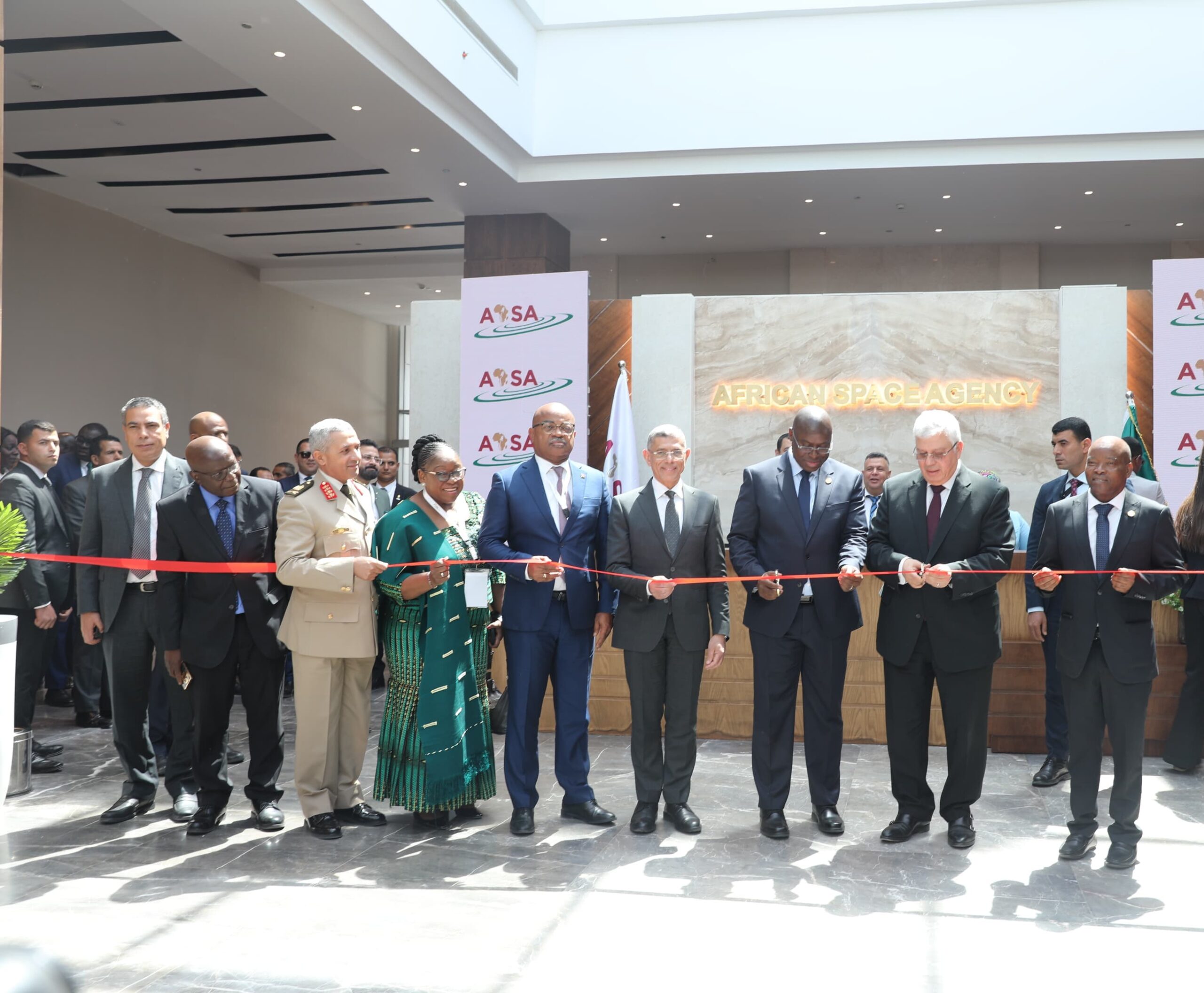 وزير التعليم العالي يفتتح وكالة الفضاء الإفريقية