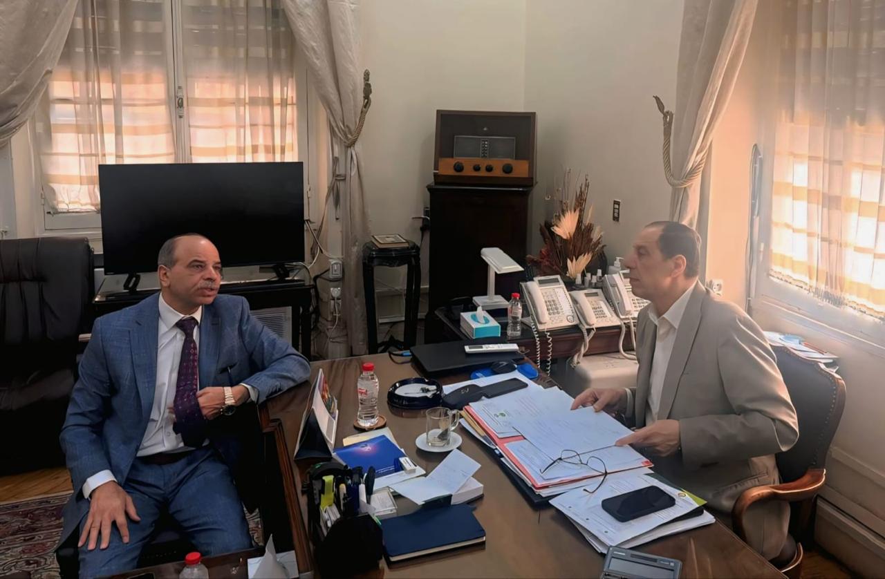 النائب هشام الشعينى : شركة السكر تعهدت بصرف مستحقات مزارعى القصب