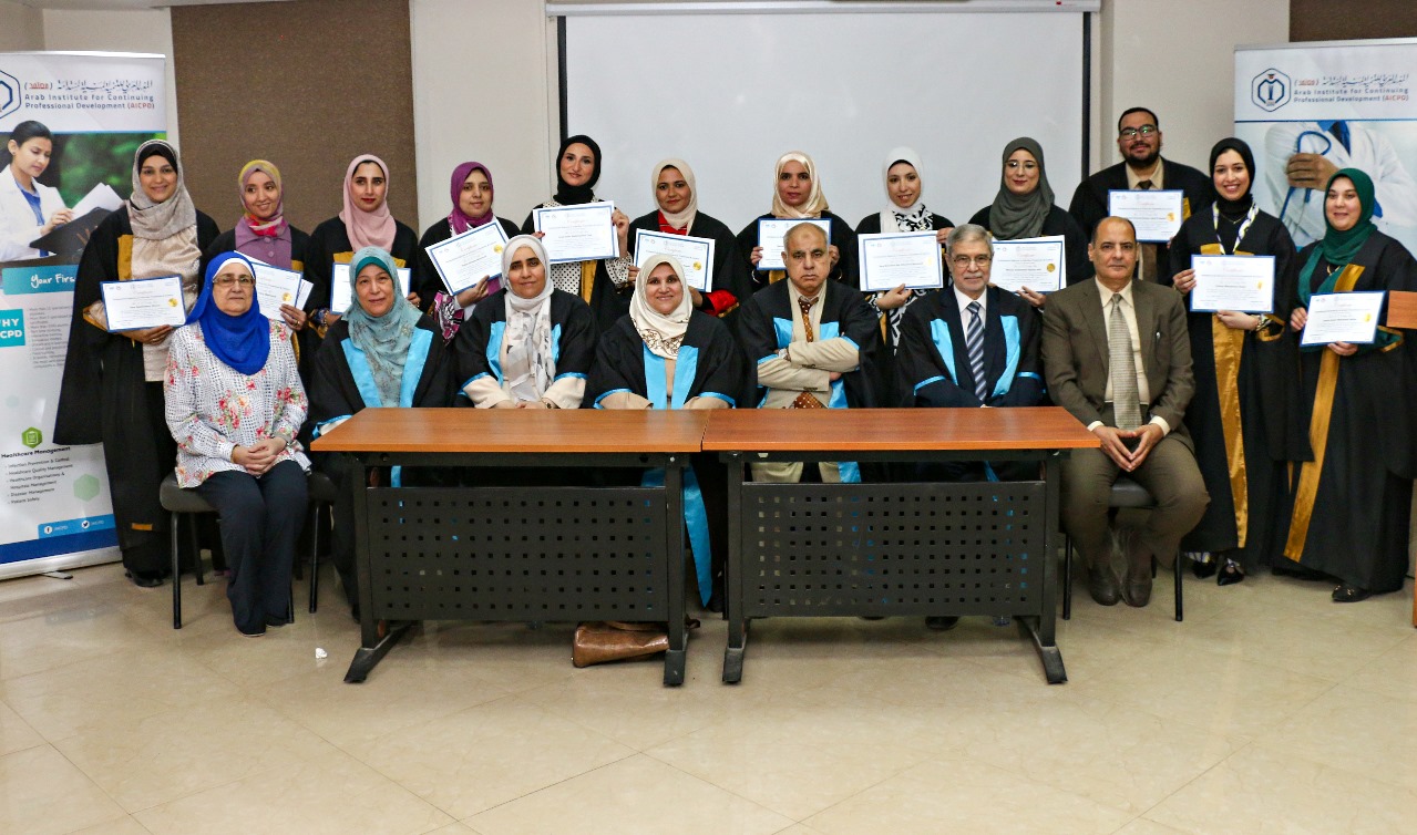 احتفالية تخريج الدفعة 42 لدبلوم مكافحة العدوى تحمل ذكرى أسامة رسلان