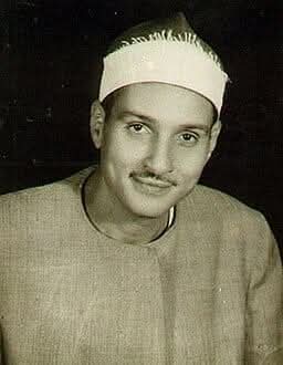 في ذكرى وفاته: الشيخ حمدي الزامل صوت خاشع سكن القلوب وخلّدته الإذاعة