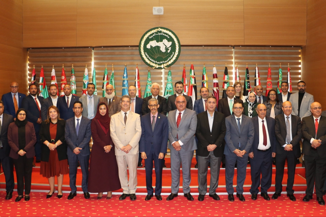 جامعة المنصورة تشارك في لقاء “الألكسو” بتونس لتعزيز التعليم السياحي والوظائف الخضراء